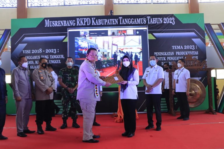 Gubernur Arinal Ajak Kabupaten Tanggamus Bersinergi Tingkatkan Produktivitas dan Daya Saing Daerah