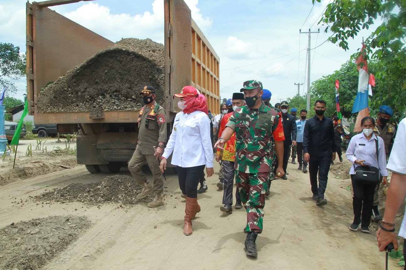 Kodim 0426 Tuba Gelar Karya Bhakti TNI di Kampung Sungai Nibung