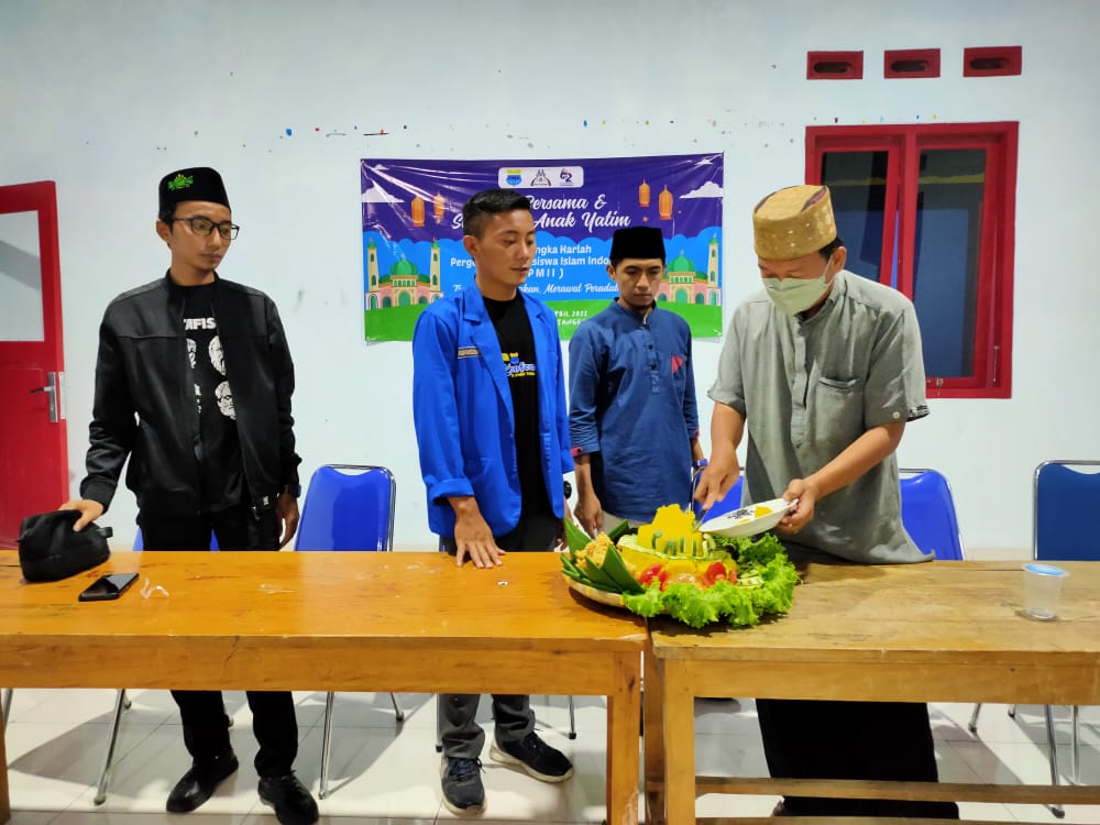 PMII Cabang Tanggamus Bukber dan Santuni Anak Yatim