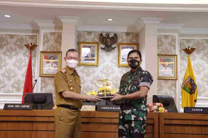 Wakili Gubernur, Sekdaprov Lampung Sambut Kunjungan PANGKOGABWILHAM I
