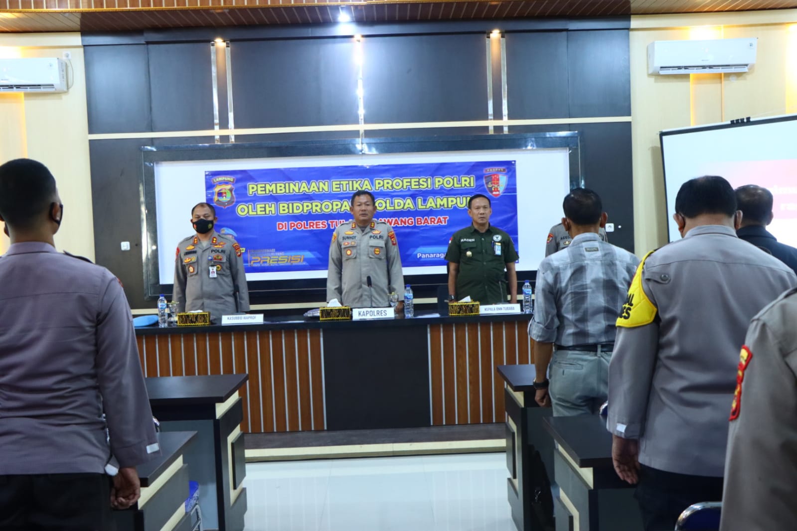 Bid Propam Polda Lampung Gelar Pembinaan Etika Profesi Di Polres Tubaba