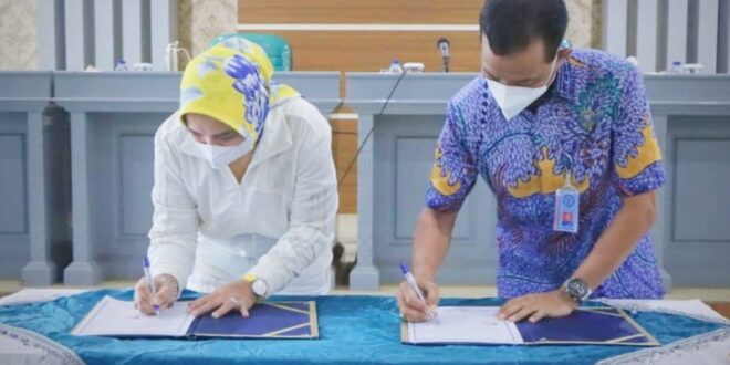 Ketua TP. PKK dan Kepala BNN Lampung Tandantangani Kerjasama Penguatan Keluarga Dalam Upaya Pencegahan Penyalahgunaan Narkotika