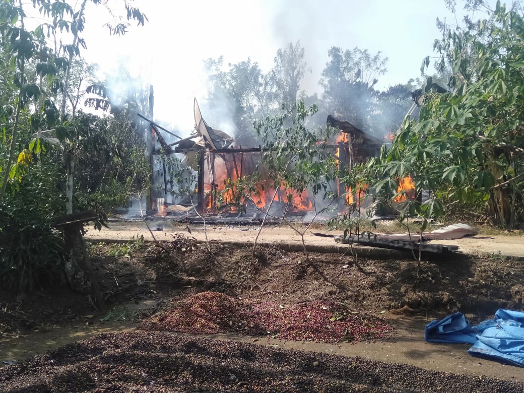 Satu Rumah Warga Pekon Hujung Hangus Terbakar