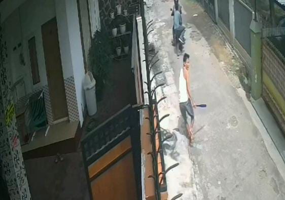 Cerita Penjaga Kos Gagalkan Aksi Curanmor dengan Tongkat Baseball