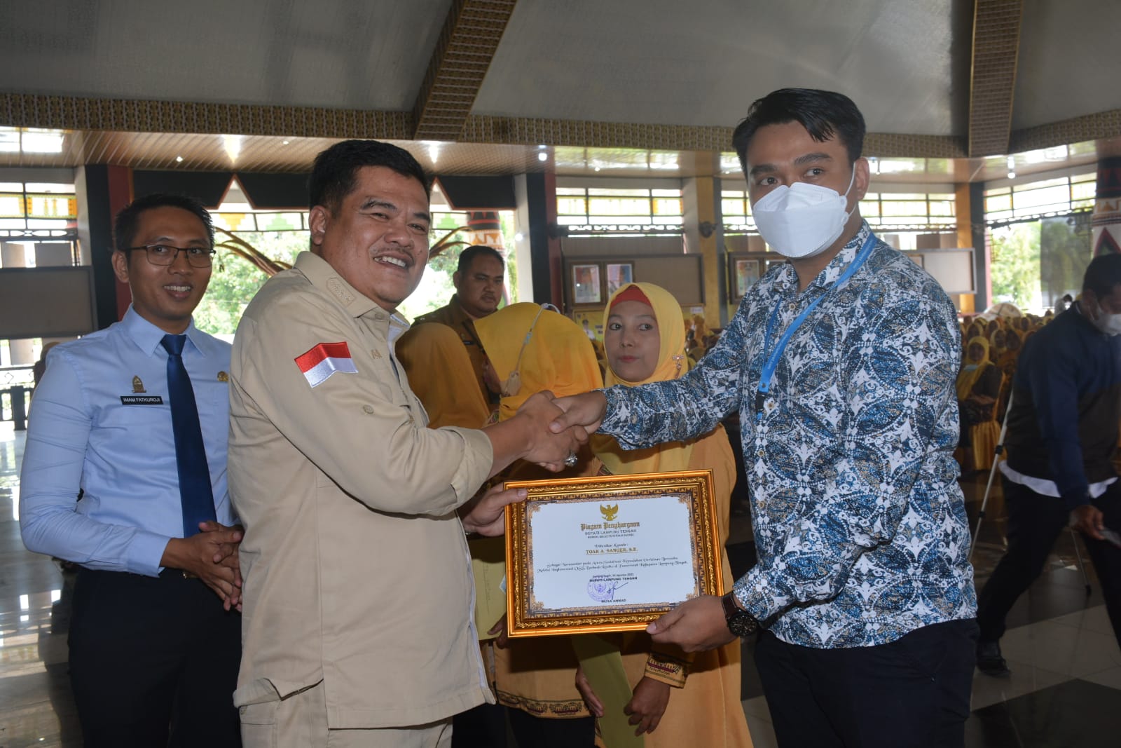 Bupati Musa Ahmad Hadir Dalam Acara Sosialisasi Kemudahan Perizinan Berusaha Melalui Implementas iOSS BERBASIS RESIKO