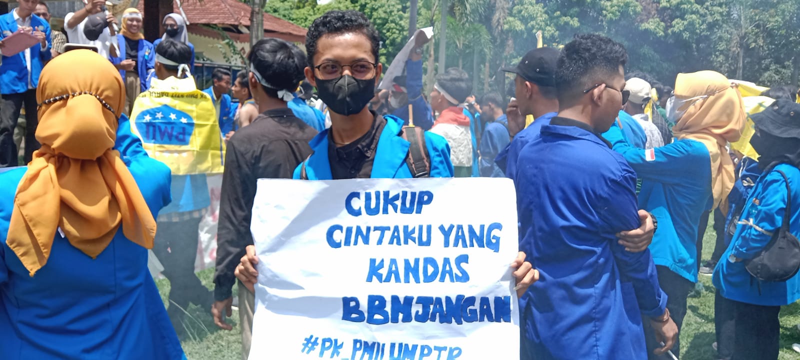 Tolak BBM, PMII Kepung Gedung DPRD Tuba