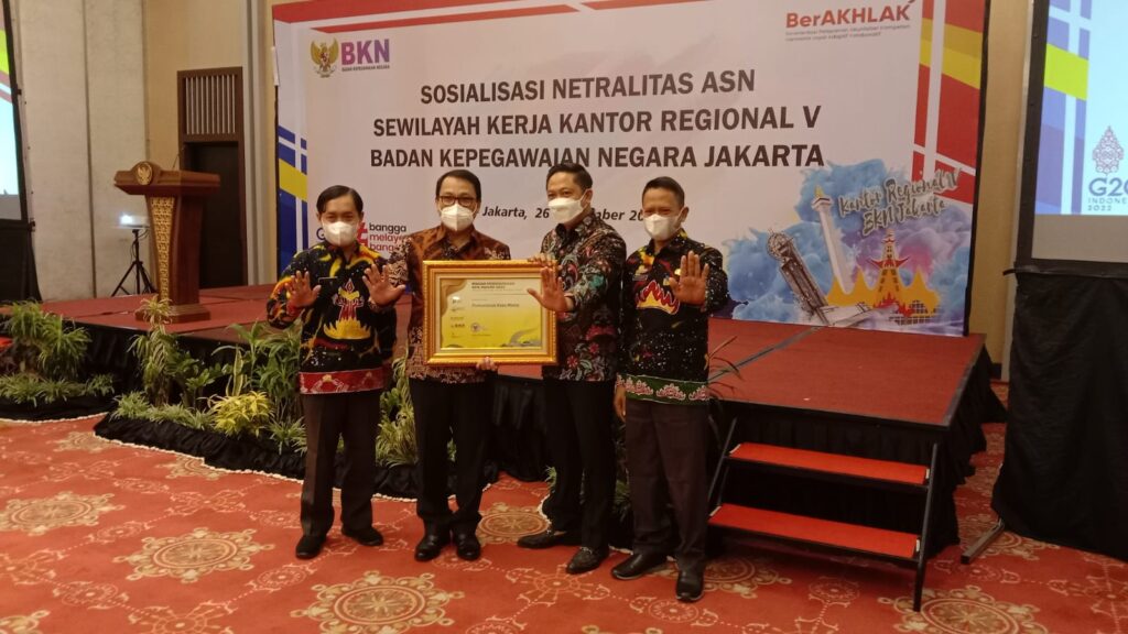 Pemkot Metro Raih Penghargaan BKN Award 2022