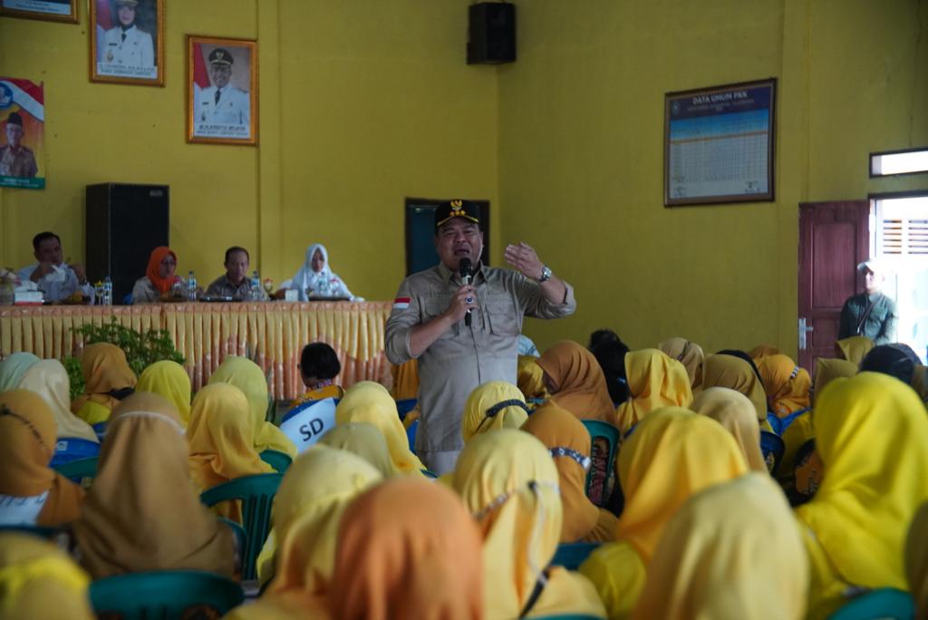 Bupati Lamteng Temui Para Tenaga Didik Kecamatan Terbanggi Besar