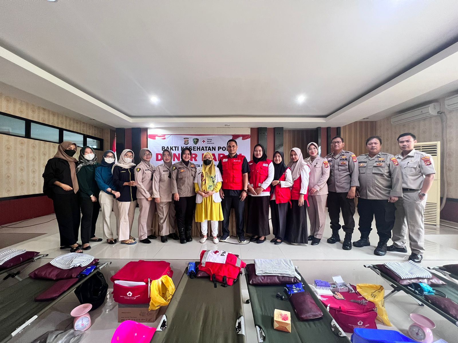 HUT Ke-71 Humas Polri, Polresta Bandar Lampung Laksanakan Donor Darah