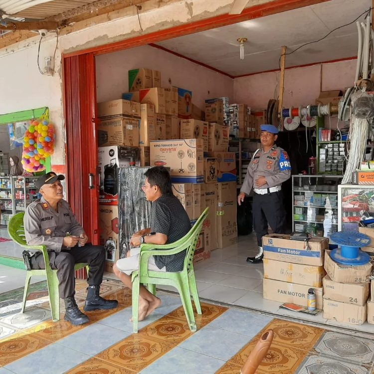 Jumat Curhat, Kapolsek Tanjung Raya Sasar Pedagang Pasar Mukti Jaya, Ini Aspirasinya…