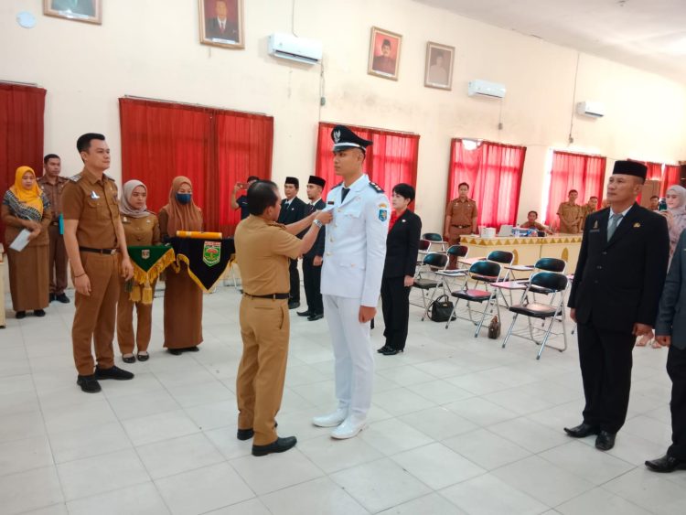 Dilantik Jadi Lurah Simbar Waringi, Farhan Siapkan Terobosan dan Inovasi Baru