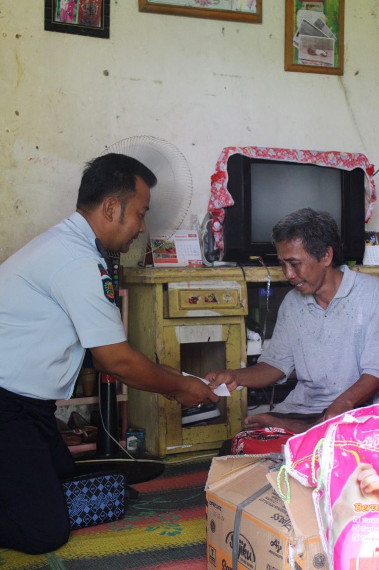 Bentuk Keperdulian Terhadap Masyarakat Rutan Kelas II B Menggala Lakukan Kegiatan Baksos