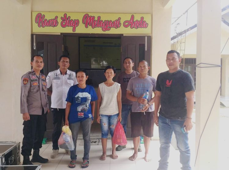 Tengah Pesta Narkoba, Dua Perempuan Satu Laki Laki Dibekuk Anggota Reskrim Polsek Seputih Surabaya