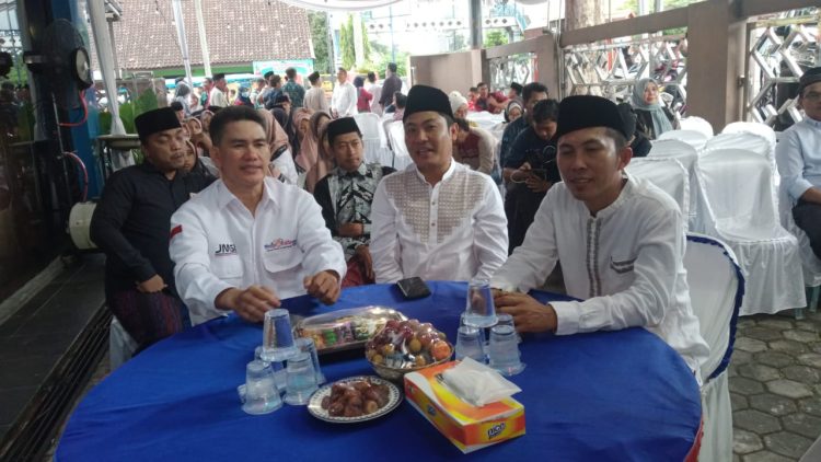 JMSI Lampung Hadiri Buka Bersama Warakawuri dan Anak Yatim di PWI
