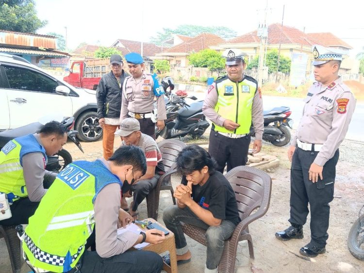 Polisi Berlakukan Kembali Tilang Manual Di Tulang Bawang Barat