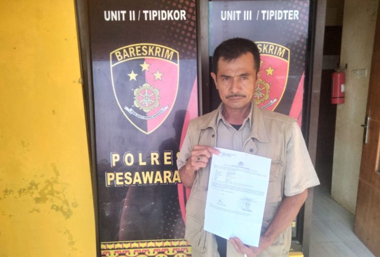 Gugur Seleksi Perangkat Desa Karena Diduga Tertipu Ijazah Palsu, Warga Pasar Baru Kedondong Laporkan Oknum Pembuat Ijazah Ke Mapolres Pesawaran