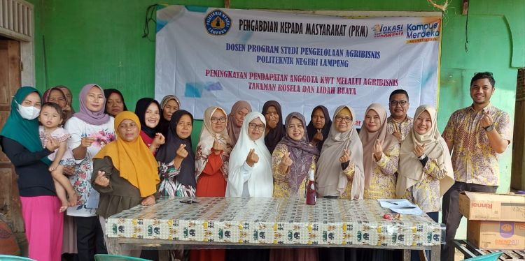 Ini Harapan Tim Dosen Polinela Saat Lakukan Penyuluhan Kepada Kelompok Wanita Tani. 