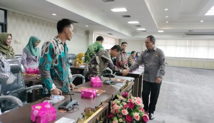 Ketua DPRD Lampung Mingrum Gumay Panggil OPD Terkait Keluhan