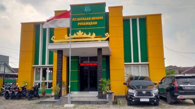 Tertunda Nyaleg, Kejari Pesawaran Dalami Dugaan Penggelapan Duit BUMDes Madajaya