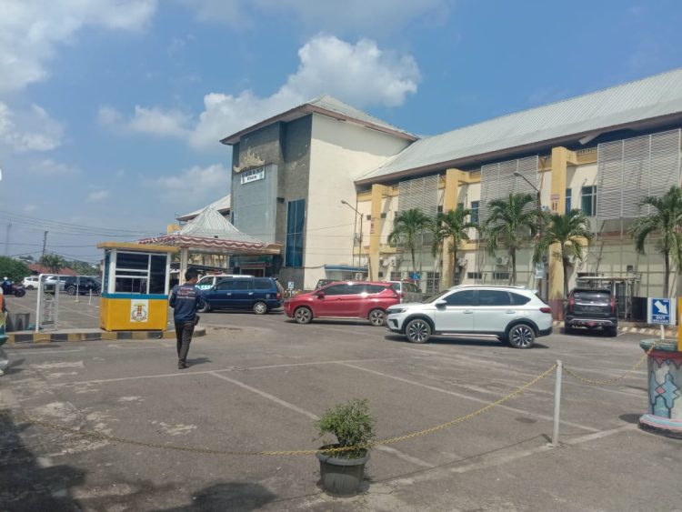 Kadis Kesehatan dan Direktur Kompak Tak Tahu Besaran Hutang RSUD Ryacudu