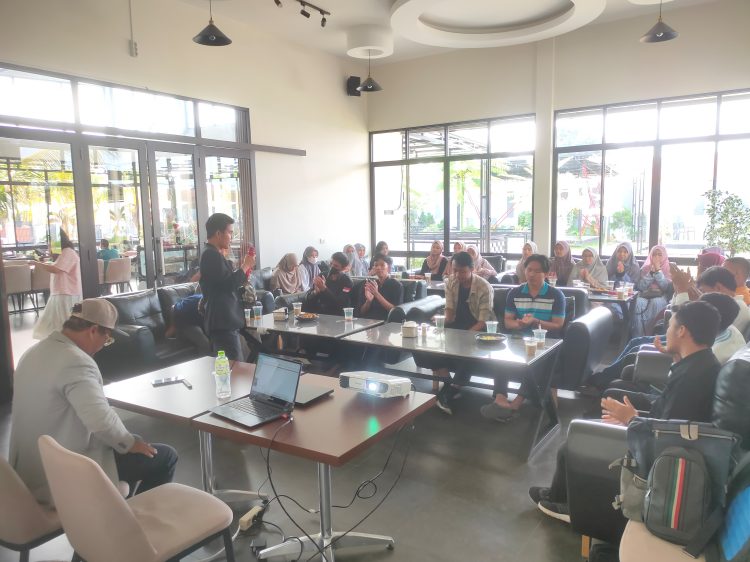 Gali Potensi Generasi Muda, MLC Helat Leadership Collaborative Academy