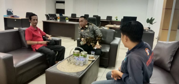 Warga Desa Bumiraya Tuntut Shawmill Tutup, Ini Kata Plt DPMPTSP Lampung Utara