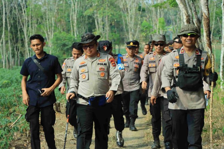 Personi Polres Tulang Bawang Barat Longmarch Puluhan Kilometer
