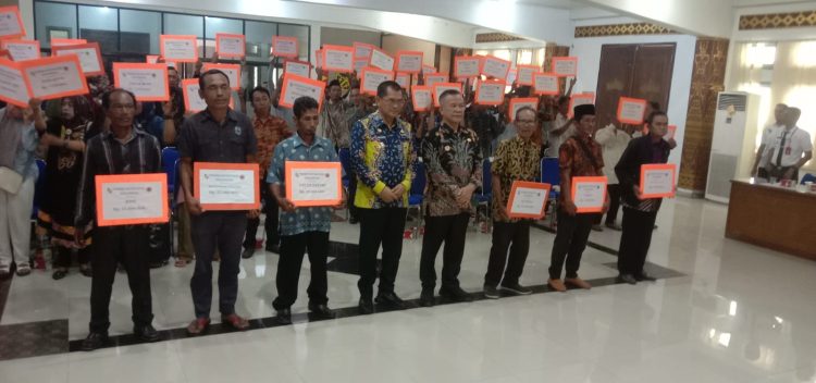 Pemkab Lampung Utara Salurkan Bantuan pada 64 KK Dampak Bencana Tahun 2023