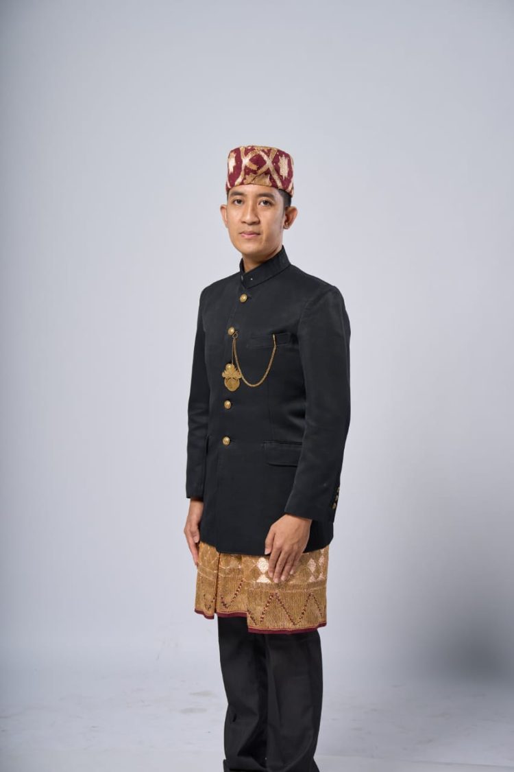 Dosen Unila Sandika Ali Buat Buku Permudah Mahasiswa Mata Kuliah Etnografi