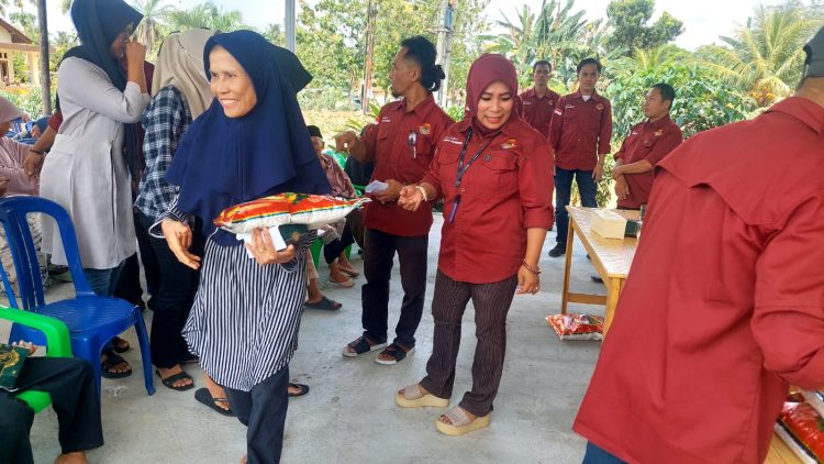 AMP Gelar Baksos, Penyandang Disabilitas hingga Janda Jadi Sasaran