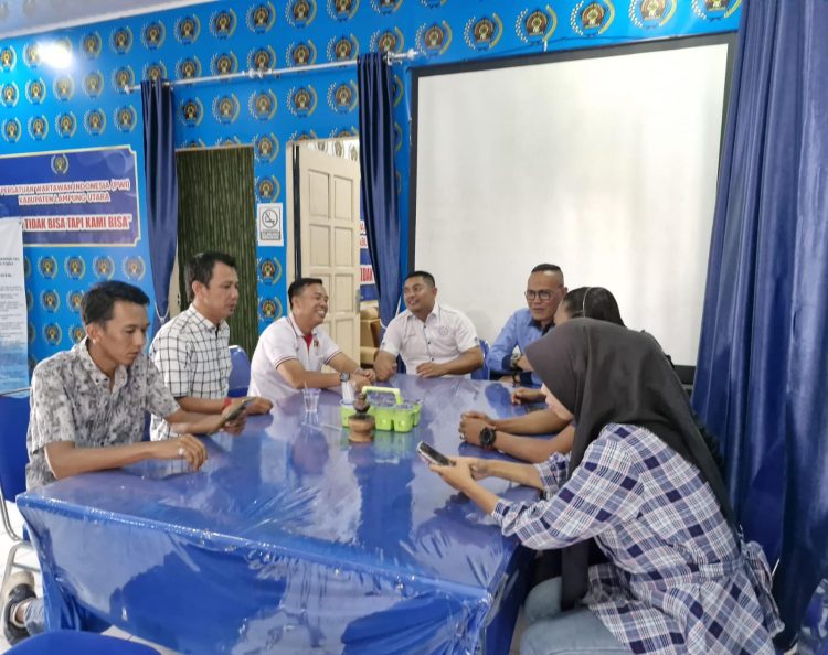 Polres Lampura Kunjungi PWI, Sosialisasikan Pembuatan SKCK Wajib Melampirkan Keanggotaan BPJS