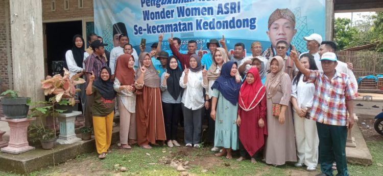Pilkada Pesawaran, Gabungan Relawan Sahabat Aries Sandi Bersatu Berbagi di Tiga Kecamatan
