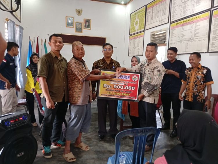 Pemdes Tulung Singkip Salurkan BLT DD Tahap Akhir Tahun 2024