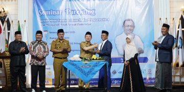 Dibuka Pj Bupati Pringsewu, Yayasan IMBOS Gelar Seminar Parenting