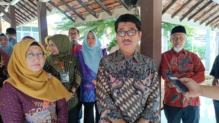Bupati Terpilih Lampung Utara Kunjungi Pasien DBD Di RSUD Ryacudu