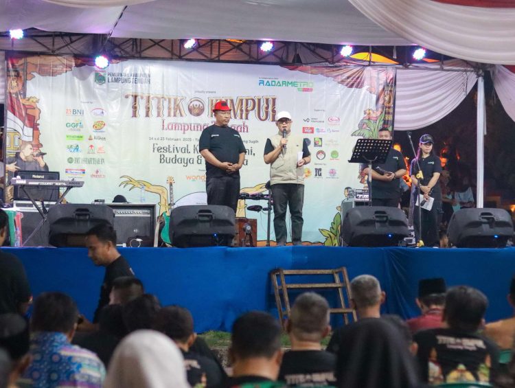 Wabup Lampung Tengah Buka Festival Kuliner Tugu Kopiah Emas Titik Kumpul