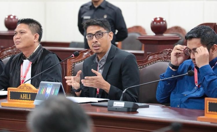 Pakar Hukum Tata Negara Prof. Zainal Abidin Mochtar Tegaskan SKPI Aries Sandi Diakui Negara Dan Sah Digunakan Dalam Pencalonan Bupati