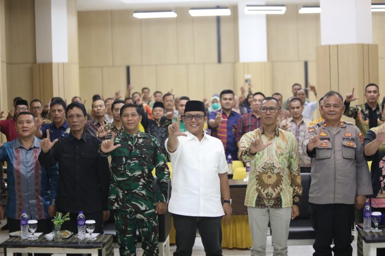 Wabup Lampung Tengah Hadiri Rakor Evaluasi Pengawasan Bersama Stakeholder