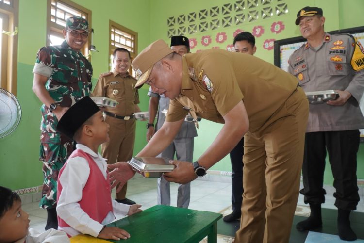 Pemkab Tubaba Mulai Salurkan Program Makan Bergizi Gratis