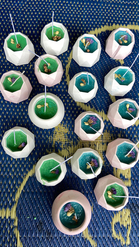 KKN Mahasiswa Unila Ubah Minyak Jelantah Menjadi Lilin Aroma Terapi