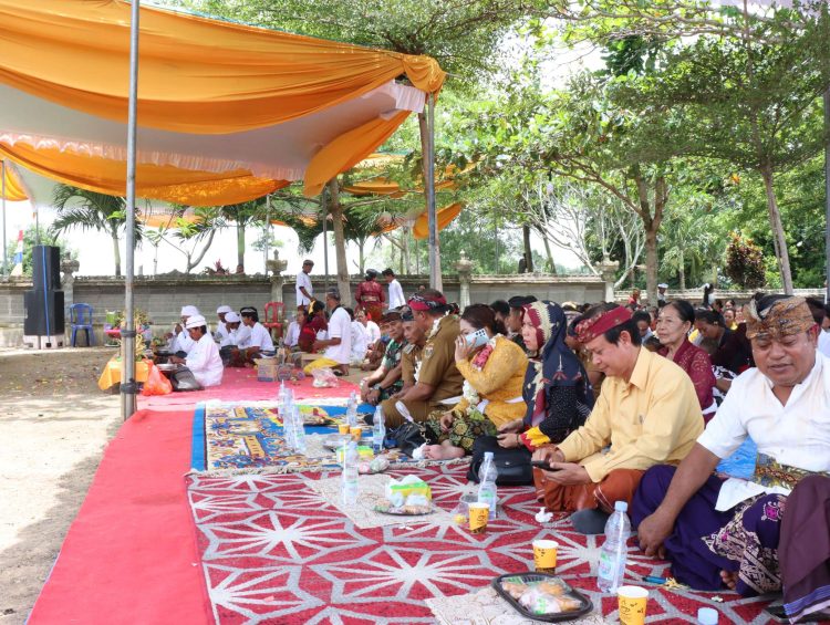 Wabup Lampung Tengah Hadiri Upacara Melasti di Trimurjo
