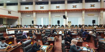 DPRD Kota Metro Paripurna Pembahasan Pandangan Fraksi LKPJ Walikota