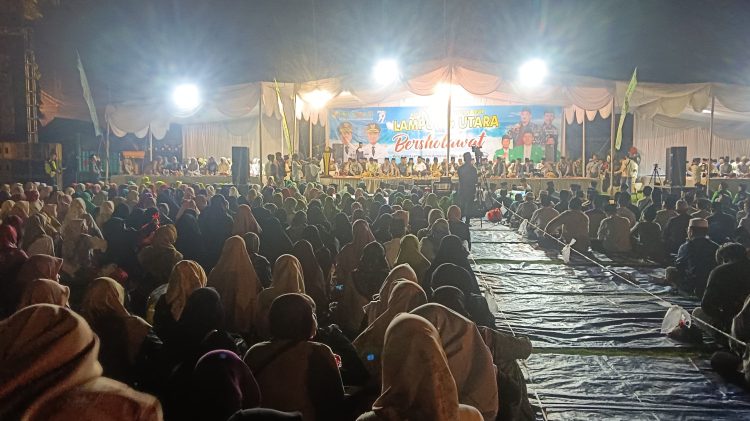 Ribuan Umat Muslim Hadiri Lampung Utara Bersholawat