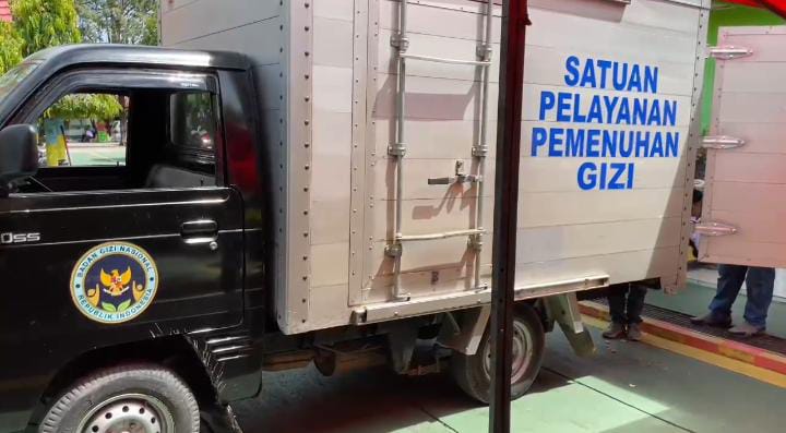 Siswa Keracunan, Pemilik Dapur MBG Lampung Utara Menghindar Dari Wartawan