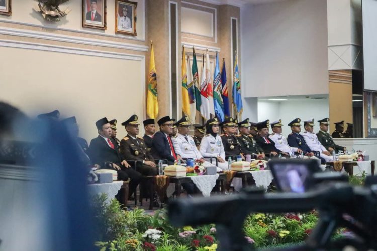 Gubernur Mirza Saksikan Peringatan Detik-Detik Proklamasi Secara Virtual