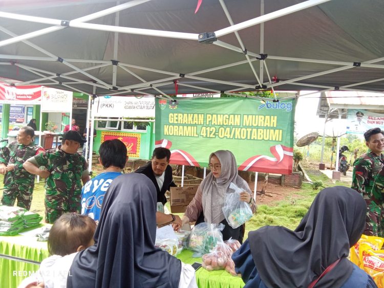 Koramil 412-04/ Kotabumi Gelar GPM, Warga Antusias Serbu Sembako