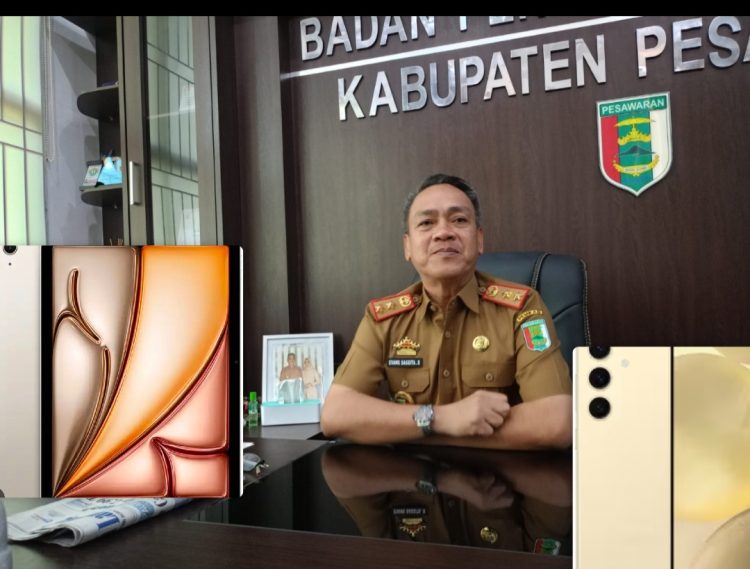 Bapenda Pesawaran “Bergaya Elit Ditengah Ekonomi Sulit” Dengan Beli Smartphone Mewah