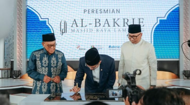 Masjid Raya Al-Bakrie Diresmikan Sebagai Ikon Baru Lampung