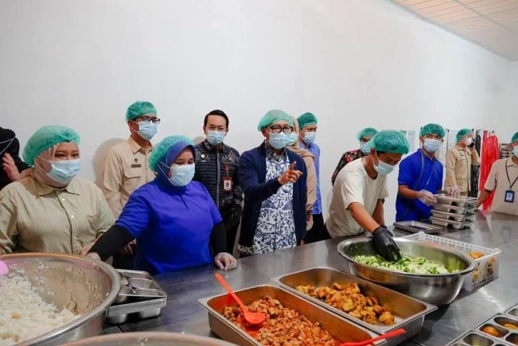 Gubernur Lampung Ajak Bupati Dan Wali Kota Terus Intensifkan Pengawasan Dapur MBG Agar Patuh SOP Untuk Cegah KLB