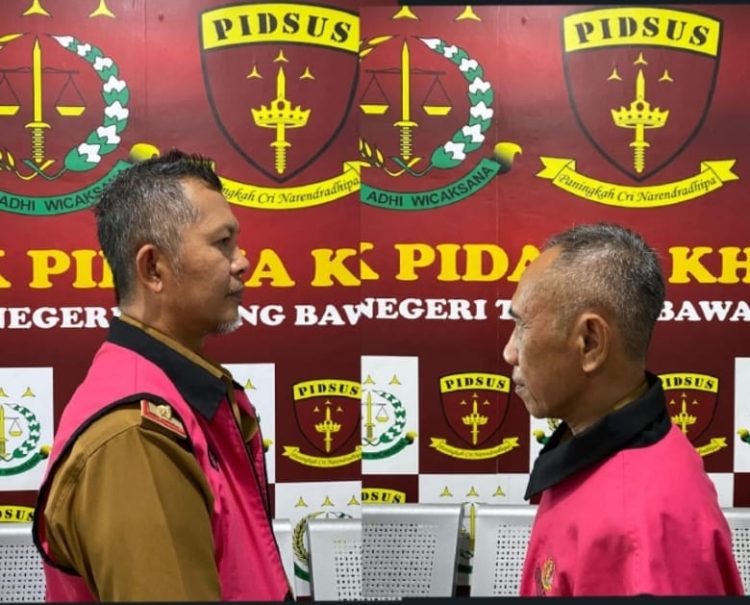 Kejari Tulang Bawang Barat Tahan Dua Tersangka Korupsi Dinas Lingkungan Hidup